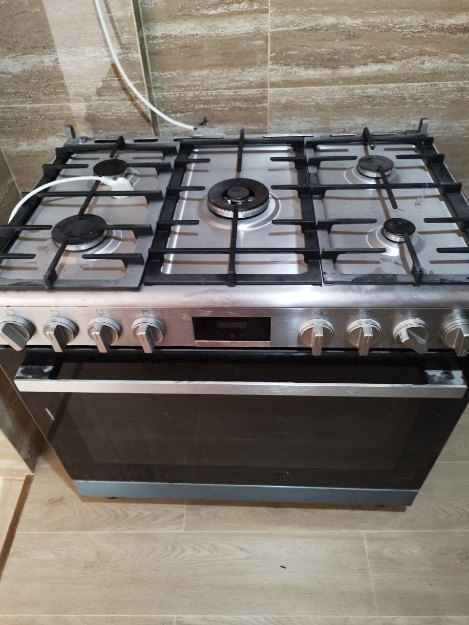 Teknisi Home Service